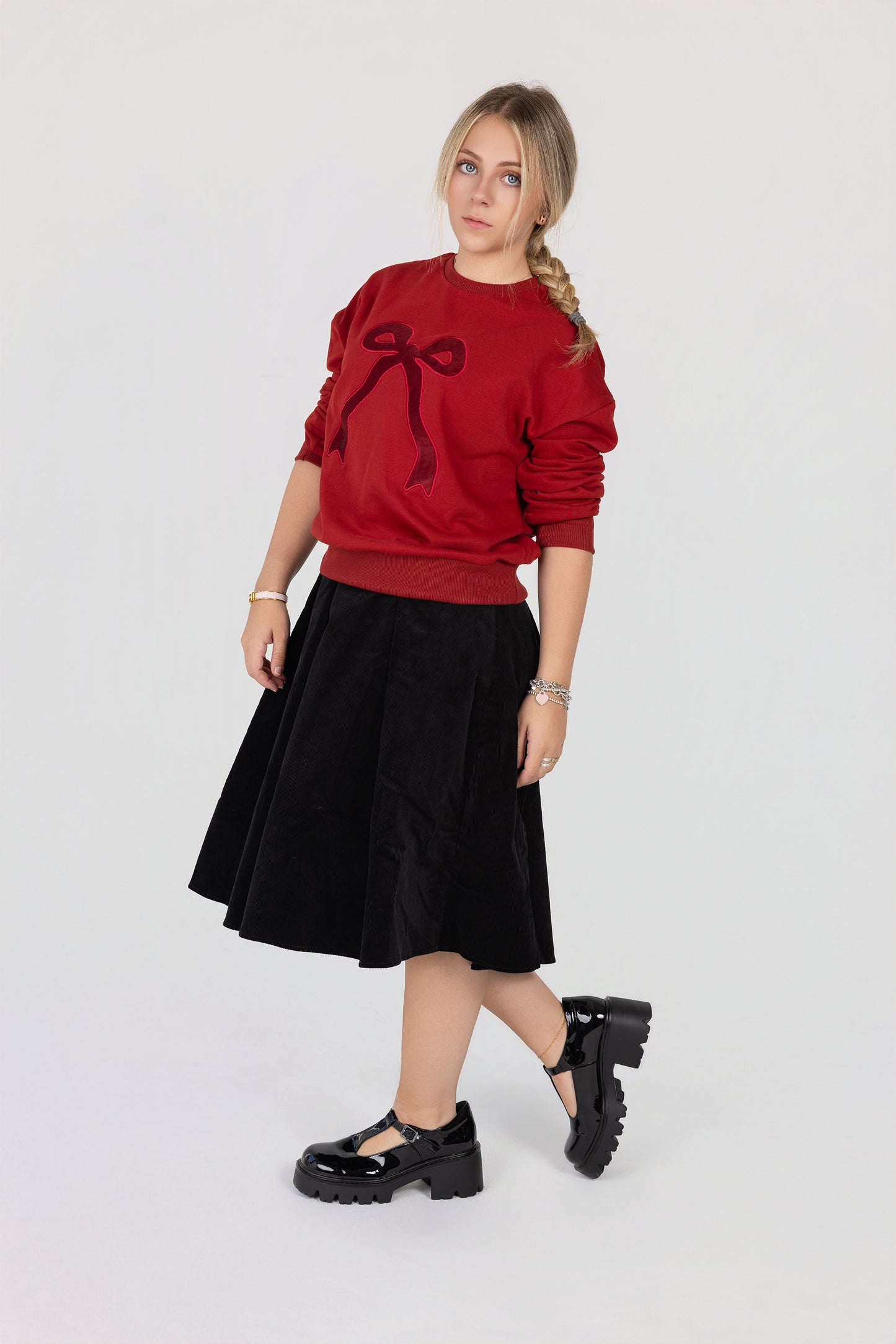 Velour bow sweatshirt
