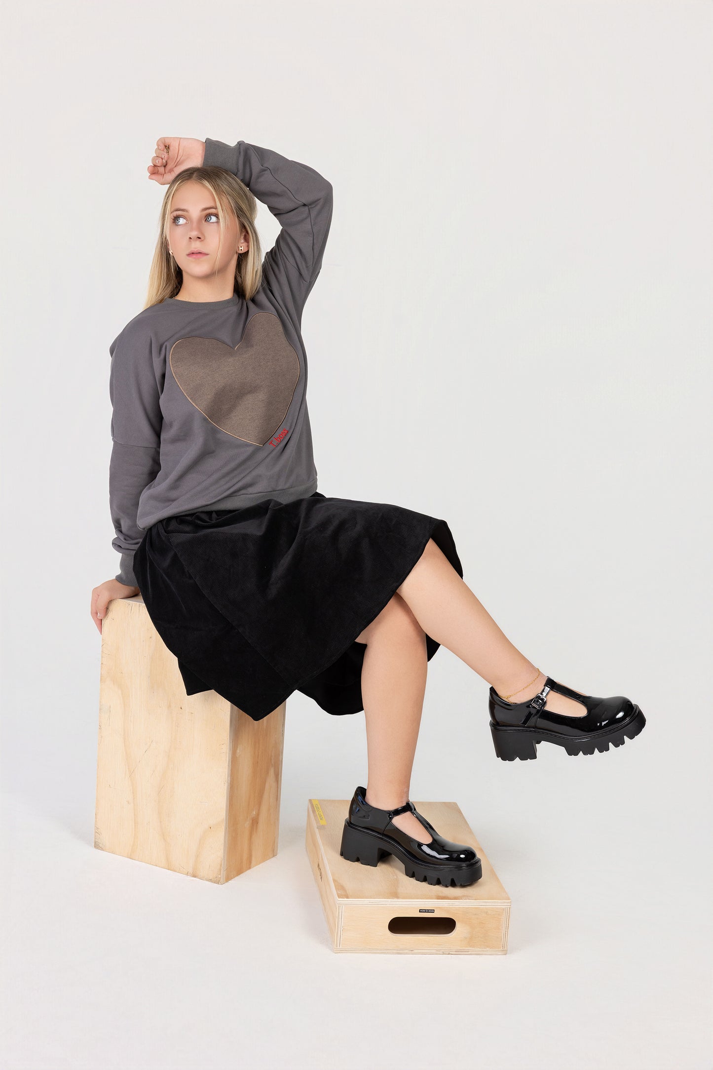 Corduroy pleated Knee Length skirt