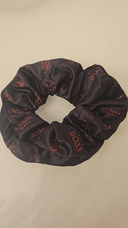 Branded scrunchie